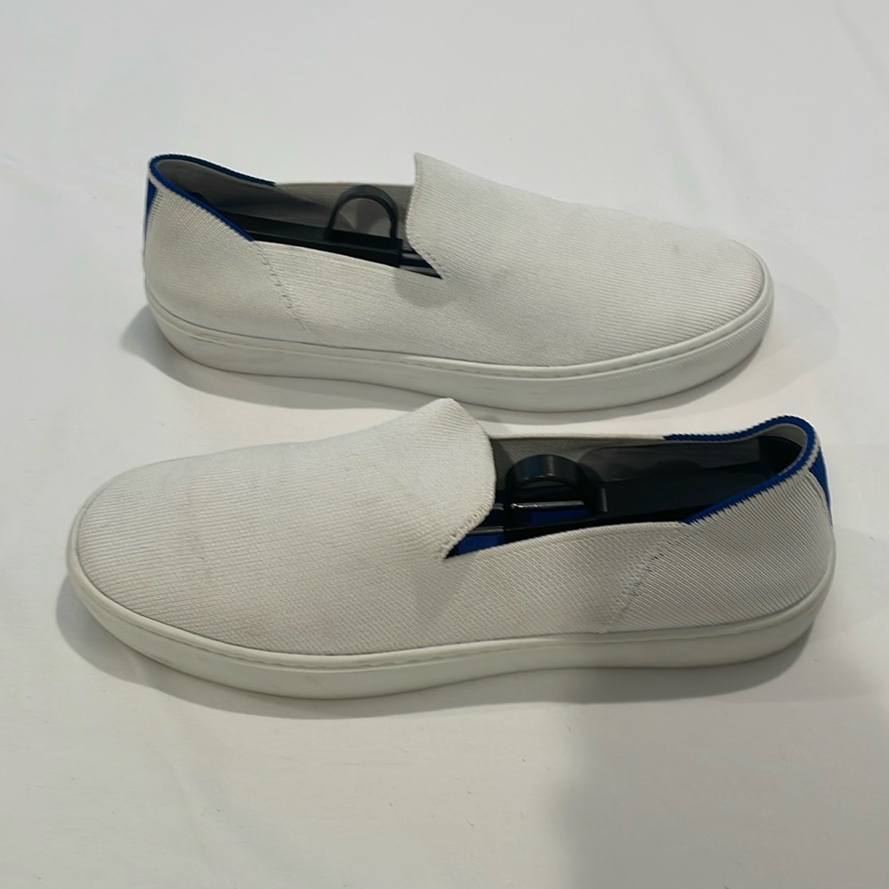 White Rothys slip on sneakers size 9 GUC